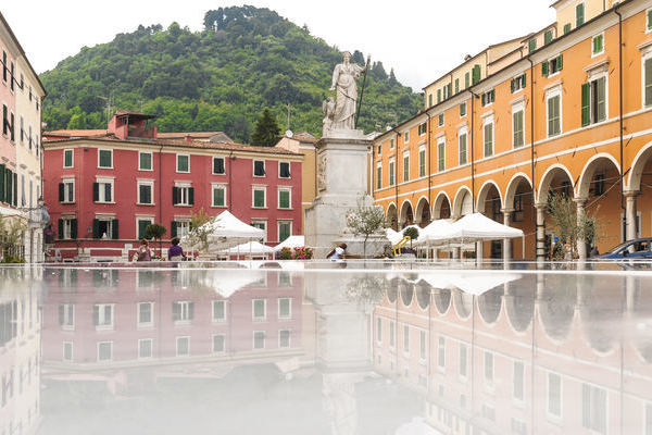 Albericaplatz  in Carrara