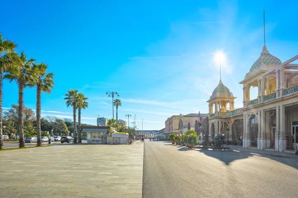 Promenade in Viareggio